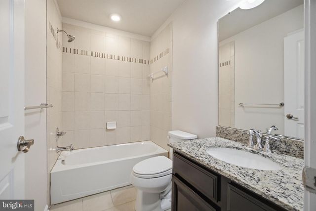 20 TWOMEY CT, Wyncote, PA 19095