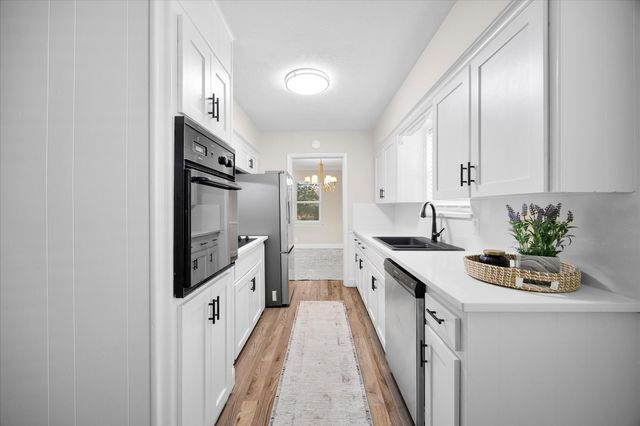 1038 Lakeview Drive, Mesquite, TX 75149