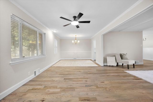 1038 Lakeview Drive, Mesquite, TX 75149