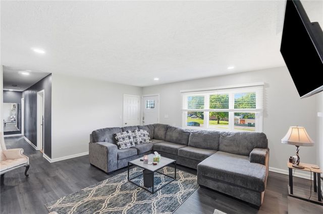 4975 Dayton Liberty Road, Jefferson Twp, OH 45417