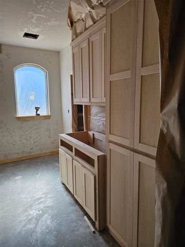 280 Mountain Ridge Pl, Lawton, OK 73507