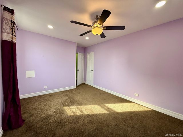 11230 Northern Boulevard 4G, Corona, NY 11368