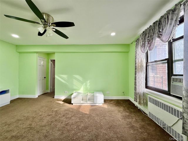 11230 Northern Boulevard 4G, Corona, NY 11368