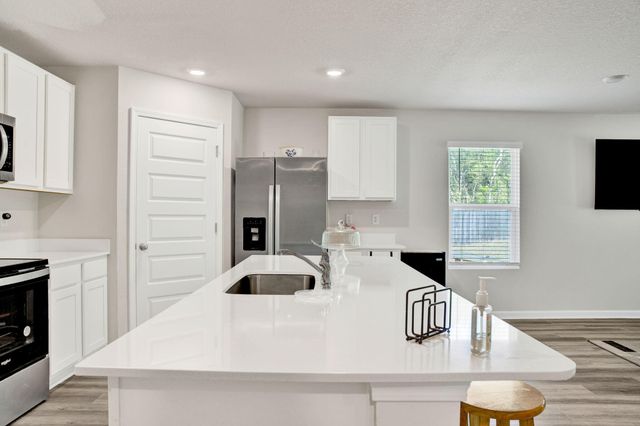 535 Mary Lou Way, Crestview, FL 32539