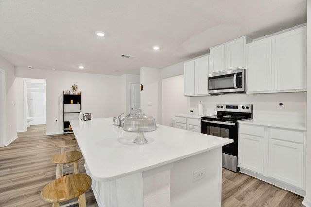 535 Mary Lou Way, Crestview, FL 32539