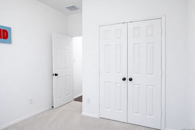140 MAROON LN, Kyle, TX 78640
