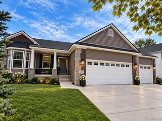 825 Preserve Lane, White Lake, MI 48386