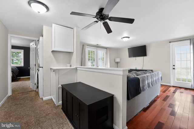 2418 BRUNSWICK RD, Halethorpe, MD 21227