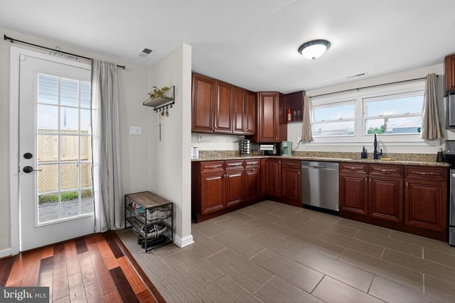 2418 BRUNSWICK RD, Halethorpe, MD 21227