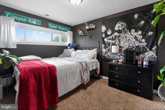 2418 BRUNSWICK RD, Halethorpe, MD 21227