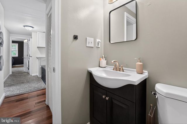 2418 BRUNSWICK RD, Halethorpe, MD 21227