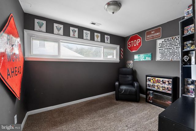 2418 BRUNSWICK RD, Halethorpe, MD 21227