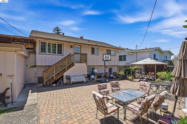 3279 Ruskin Dr, San Jose, CA 95132