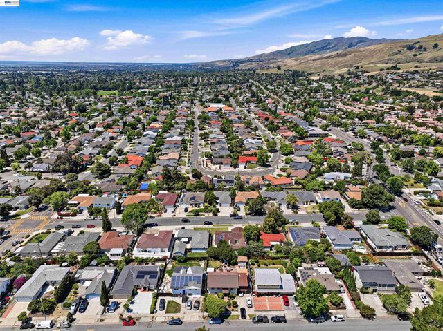 3279 Ruskin Dr, San Jose, CA 95132