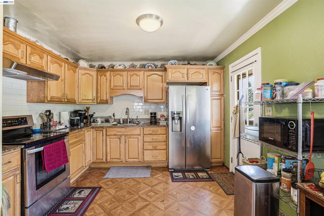 3279 Ruskin Dr, San Jose, CA 95132