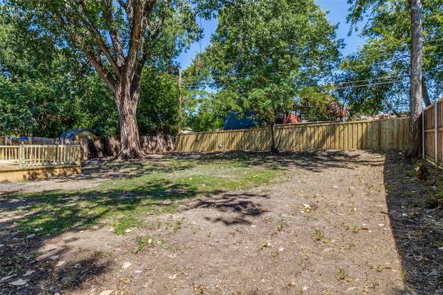 8829 Clearwater Drive, Dallas, TX 75243