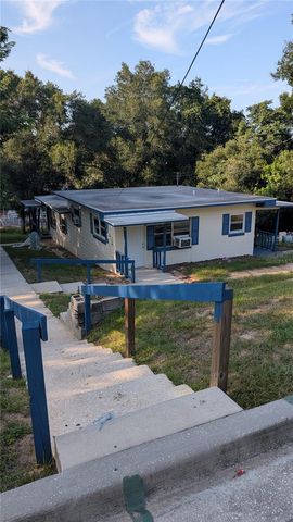 738 E MINNEOLA AVENUE, Clermont, FL 34711