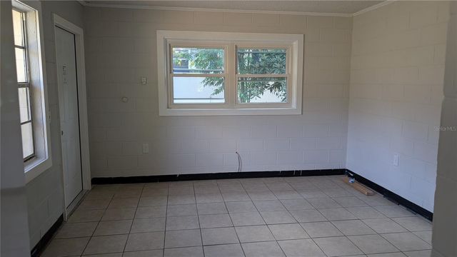 738 E MINNEOLA AVENUE, Clermont, FL 34711