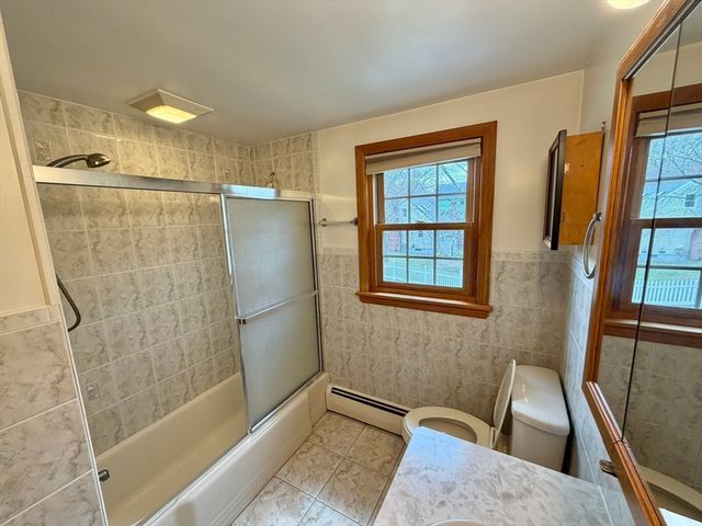54 River St, Billerica, MA 01821