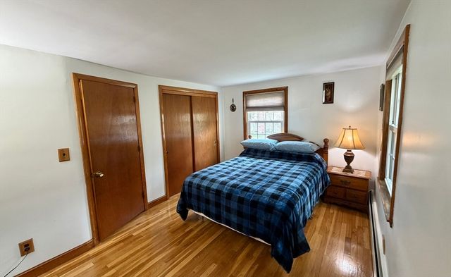 54 River St, Billerica, MA 01821