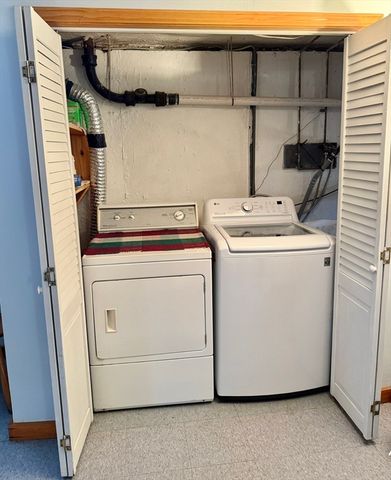 54 River St, Billerica, MA 01821