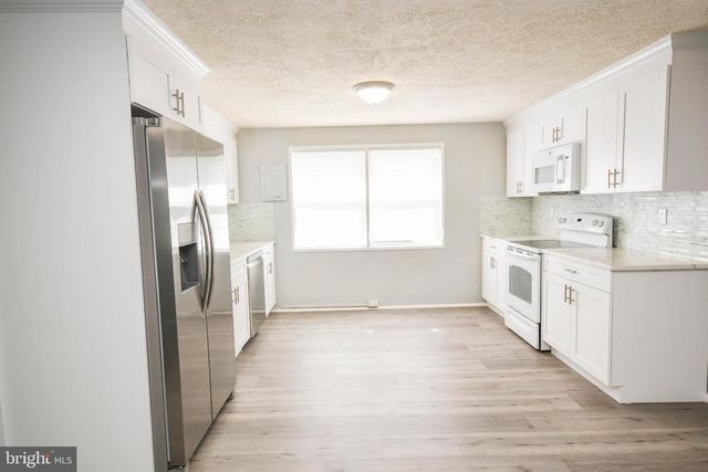 332 SUTER RD, Baltimore, MD 21228