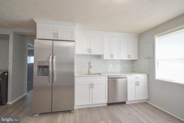 332 SUTER RD, Baltimore, MD 21228