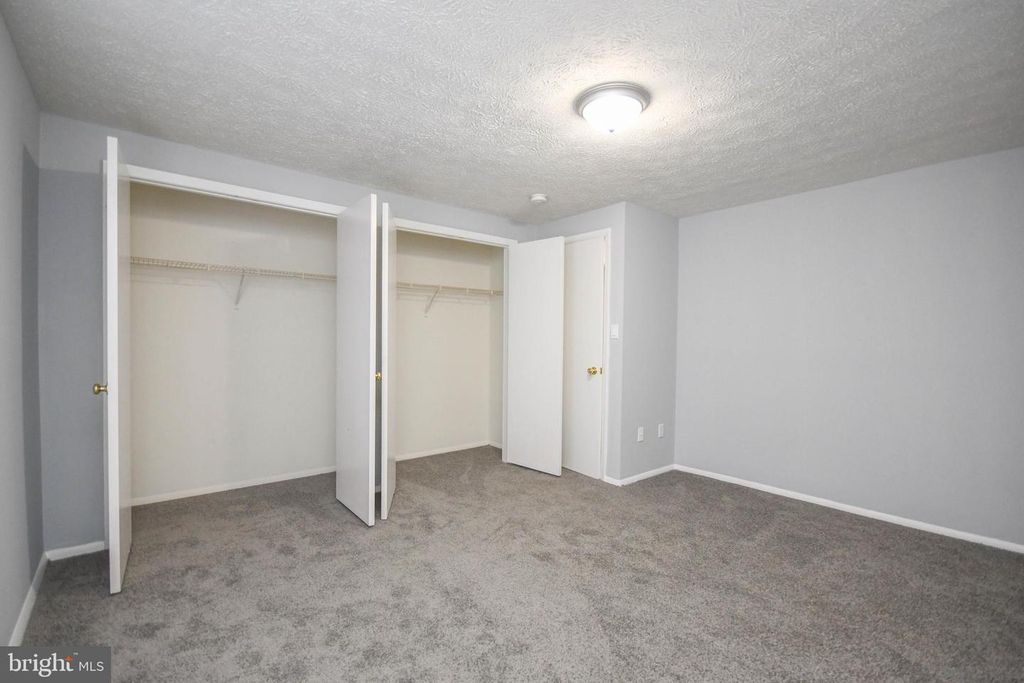 Image 35 of property listing at 332 SUTER RD, Baltimore, MD 21228