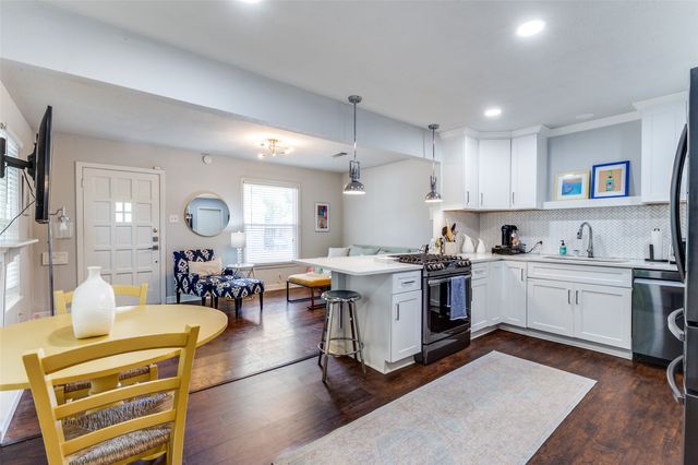 1827 Frederick Street, Fort Worth, TX 76107