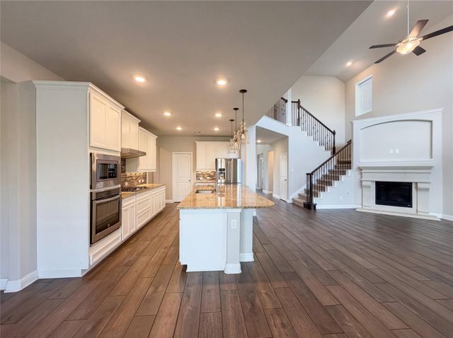 7115 Water Glen Lane, Manvel, TX 77578