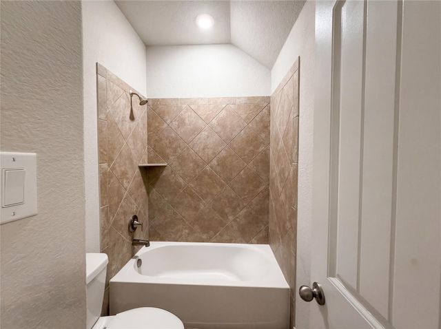 7115 Water Glen Lane, Manvel, TX 77578