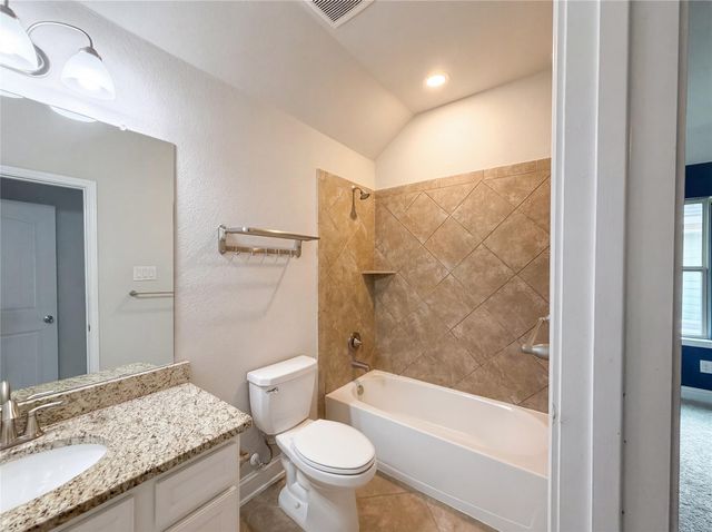 7115 Water Glen Lane, Manvel, TX 77578