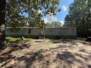 892 Hanks Street, Trinity, TX 75862