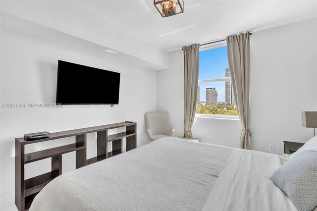 1723 SW 2nd Ave 1001, Miami, FL 33129