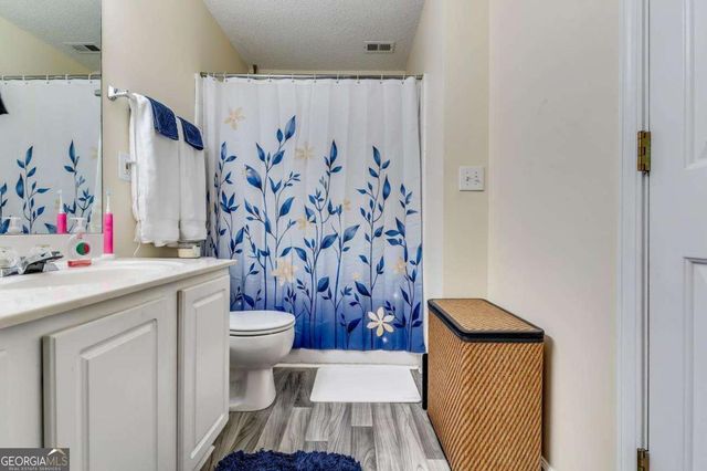 4175 Howell Park Road, Duluth, GA 30096