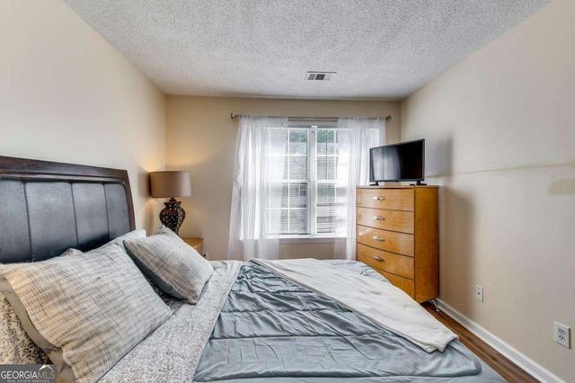 4175 Howell Park Road, Duluth, GA 30096