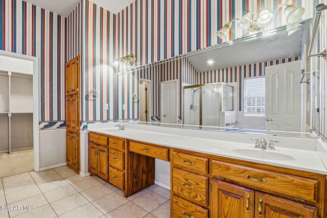 1351 WYATT EARP Street, El Paso, TX 79936