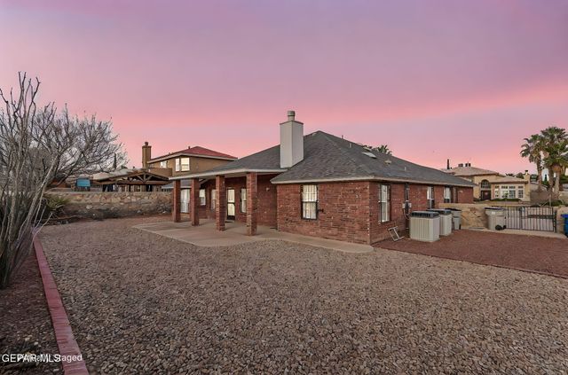 1351 WYATT EARP Street, El Paso, TX 79936