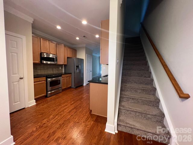 227 Harbour Place Drive, Davidson, NC 28036