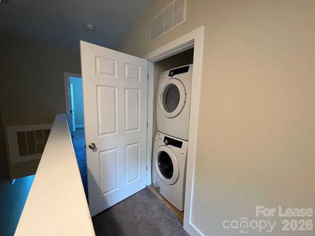 227 Harbour Place Drive, Davidson, NC 28036