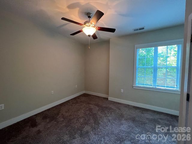 227 Harbour Place Drive, Davidson, NC 28036