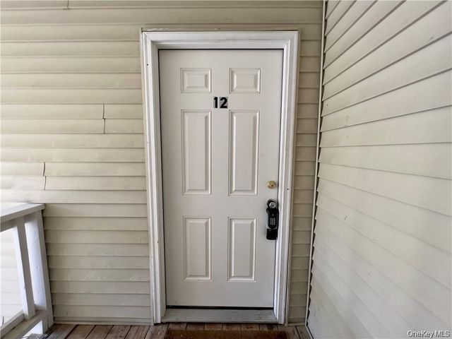 17 Lexington Hill 12, Harriman, NY 10926