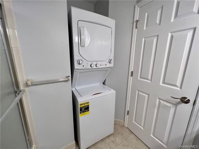 17 Lexington Hill 12, Harriman, NY 10926