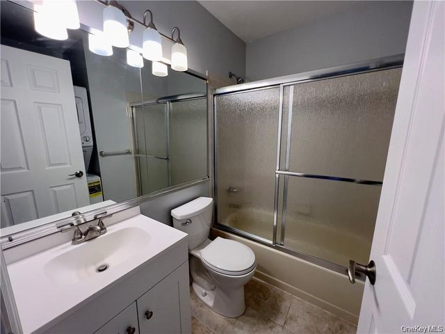 17 Lexington Hill 12, Harriman, NY 10926