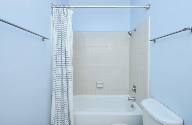 3800 Tanglewilde Street 109, Houston, TX 77063