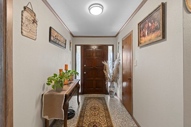 130 Willow Bend Rd, Center Point, TX 78010