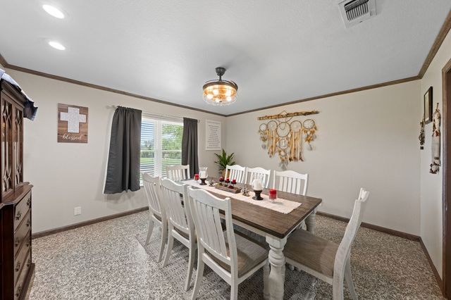 130 Willow Bend Rd, Center Point, TX 78010