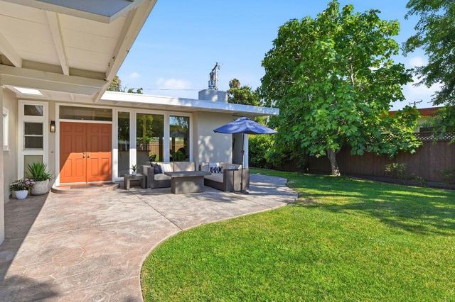 201 Thompson Square, Mountain View, CA 94043