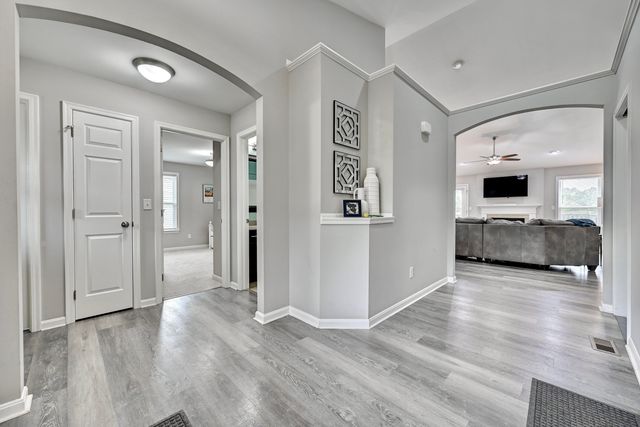 5048 Loch Drive, Union, KY 41091