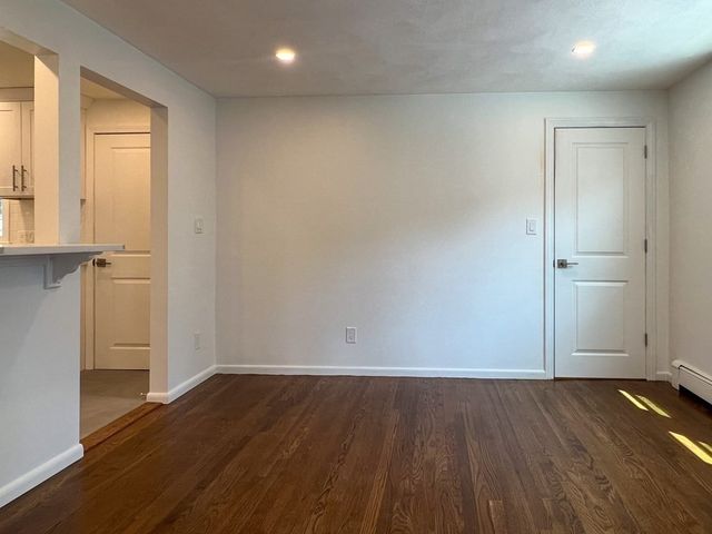 22 Chandler St 2, Watertown, MA 02472